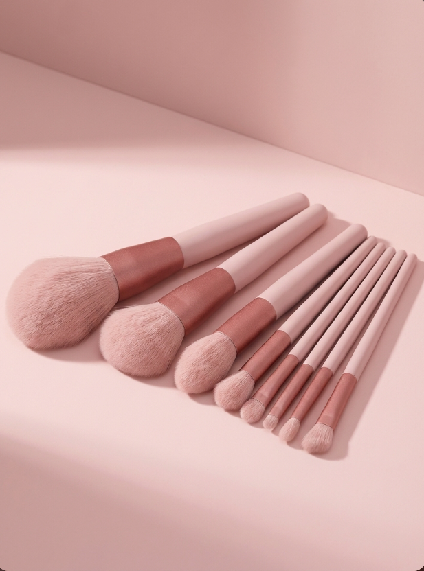 Aurevia Bliss 13-piece makeup brushes set includes eye shadow, foundation brushes, and applicators for professional makeup application.