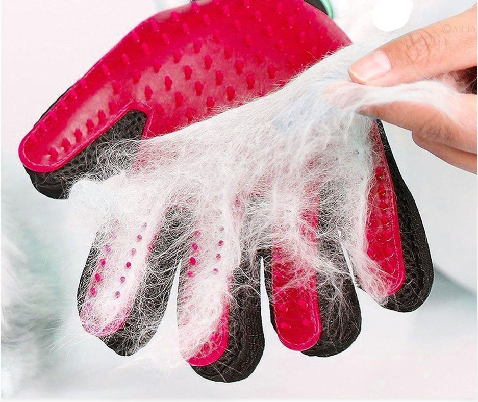 Grooming gloves